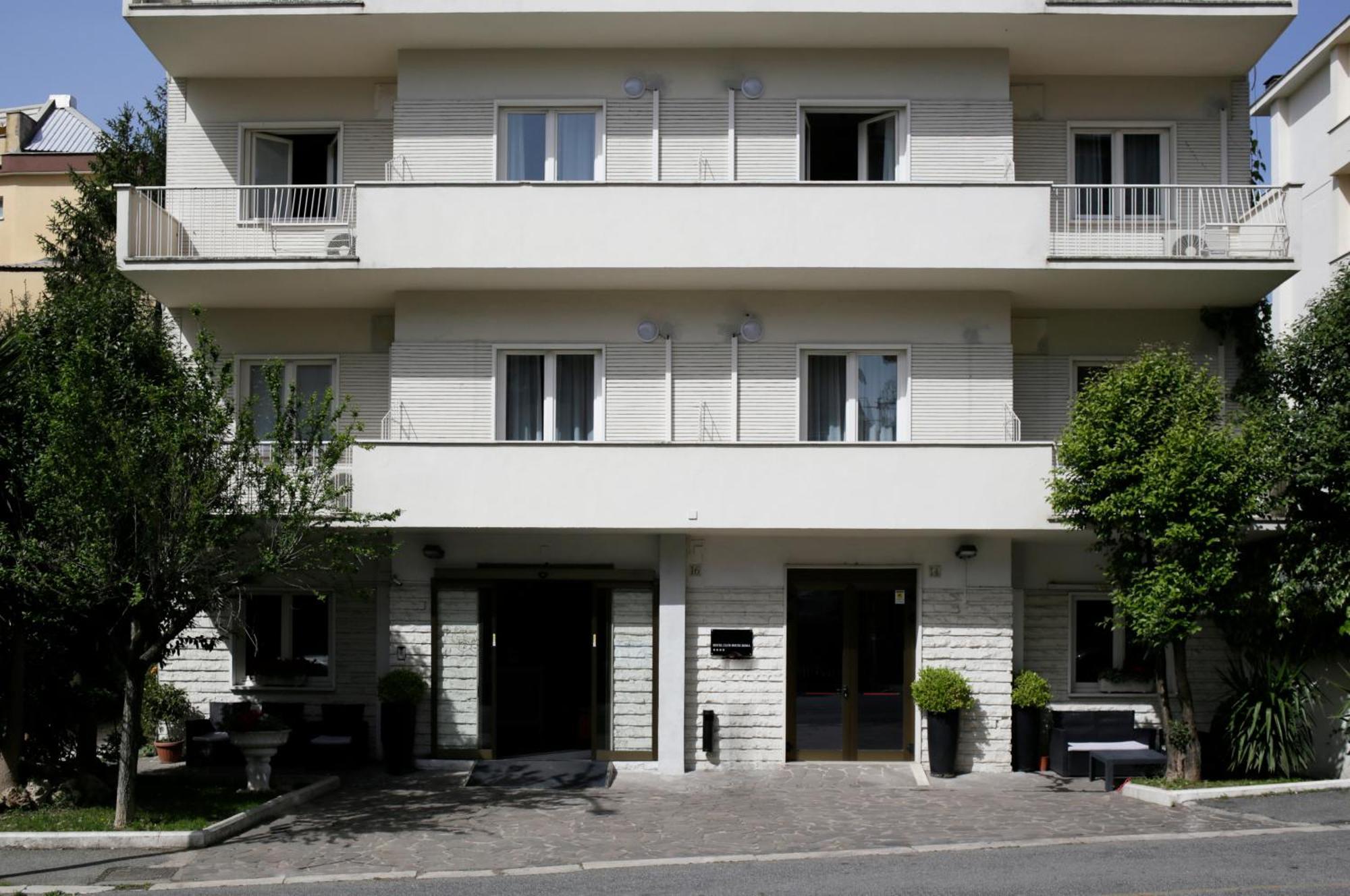 C-Hotels Club House Roma Exterior photo